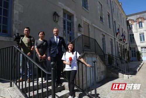 中单小学爆料事件视频最新,真相揭露,家长学生热议 第3张 中单小学爆料事件视频最新,真相揭露,家长学生热议 第3张